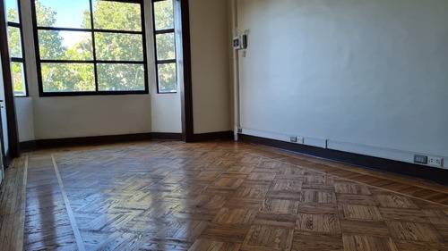 Oficina Estilo Cowork en Colon con Uruguay Valparaíso, Valparaíso
